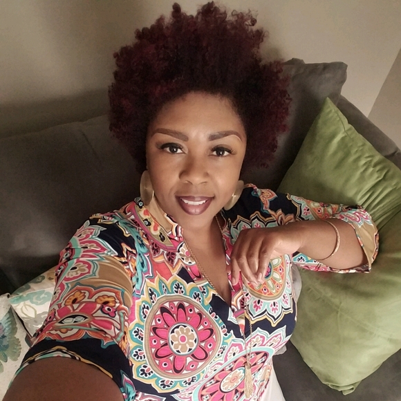 Meet your Posher, Shean - Picture 1 of 6